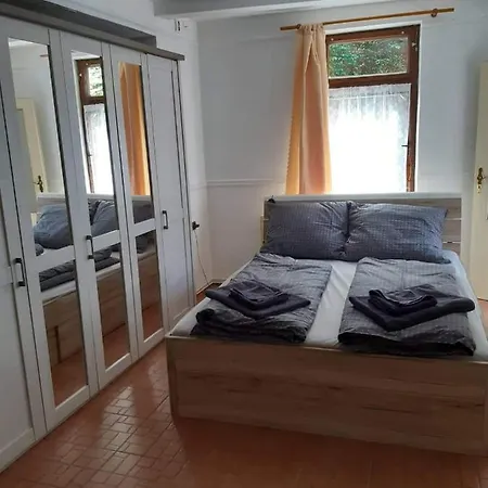 Lucerna Vendégház 3*